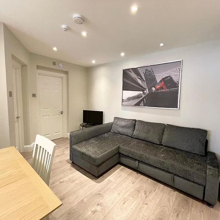 Stylish Apartments In Victoria & Westminster Лондон Екстер'єр фото
