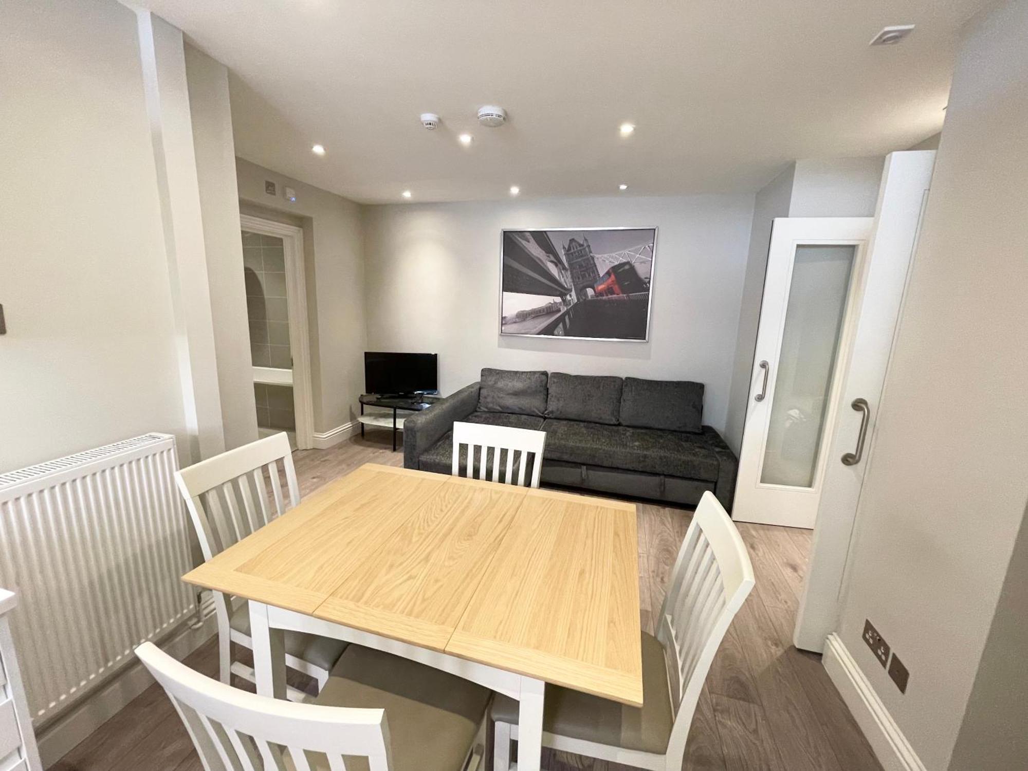 Stylish Apartments In Victoria & Westminster Лондон Екстер'єр фото